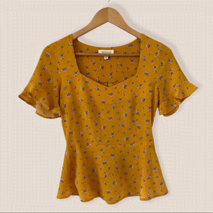 Monteau Floral Peplum Top